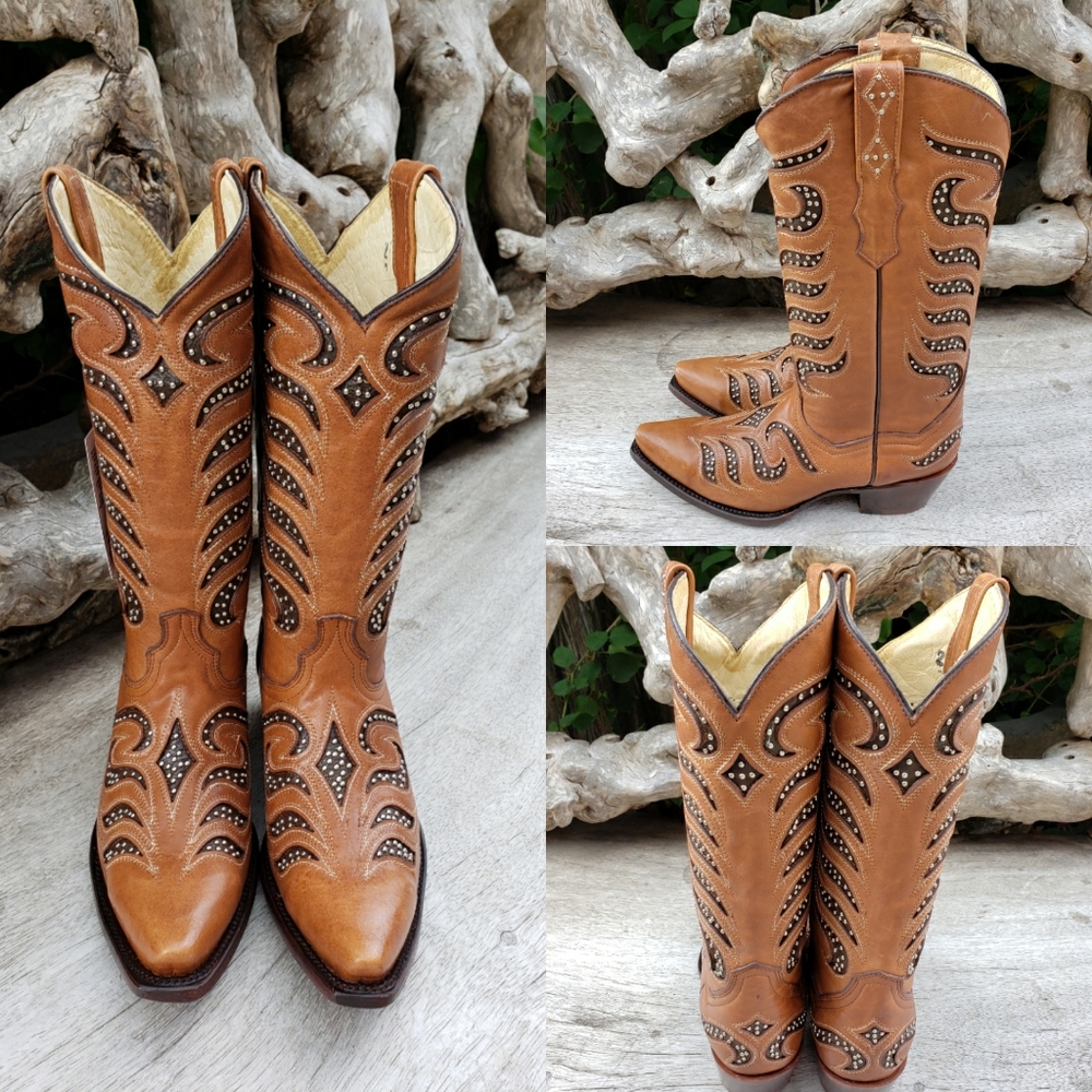 Women's leather boots